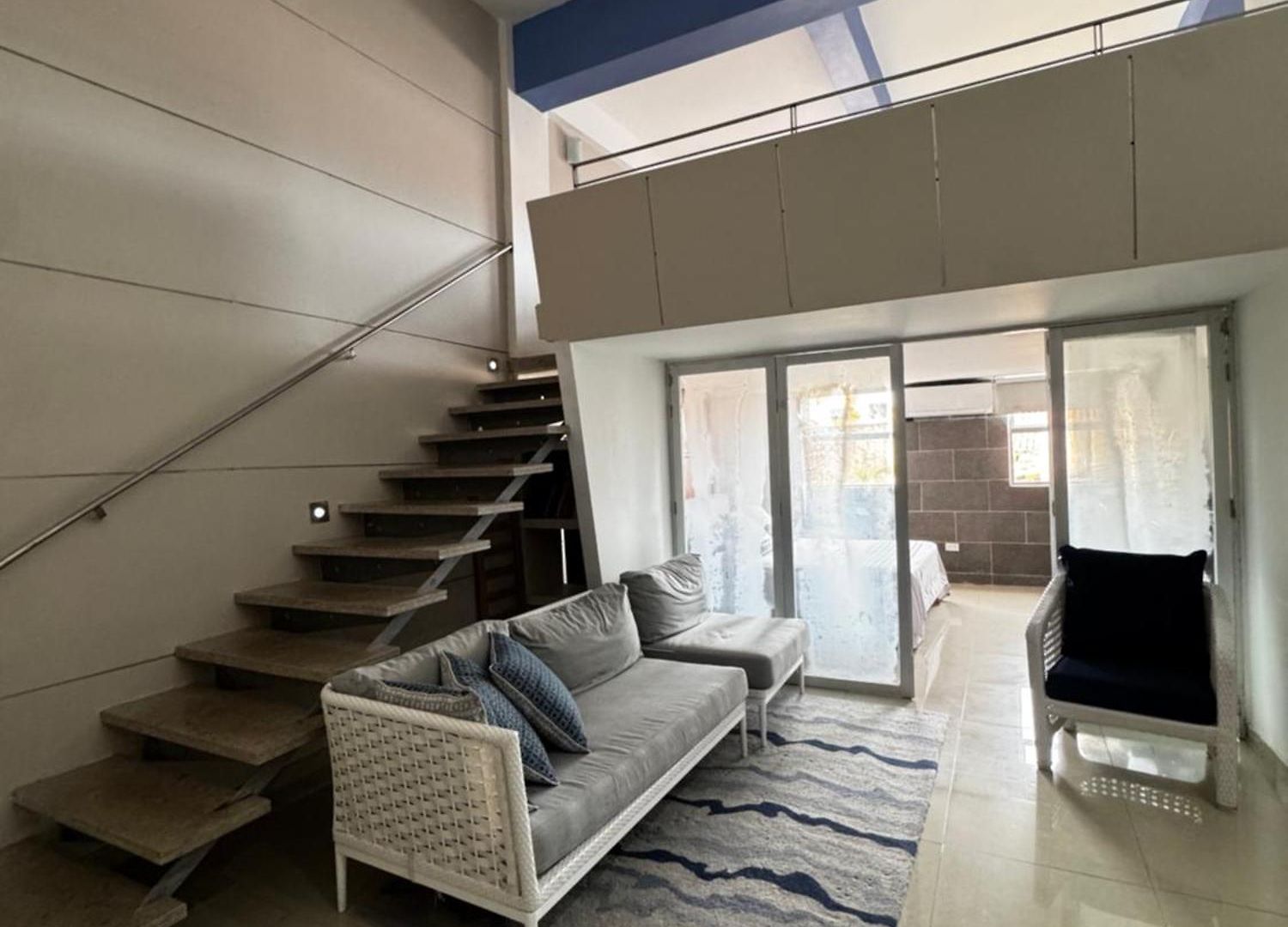 Luxury 2b Duplex In Old *